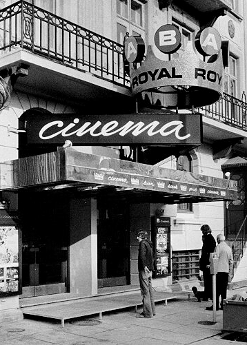 royal_cinema-vintage_movie_theatre-cinema_antigo